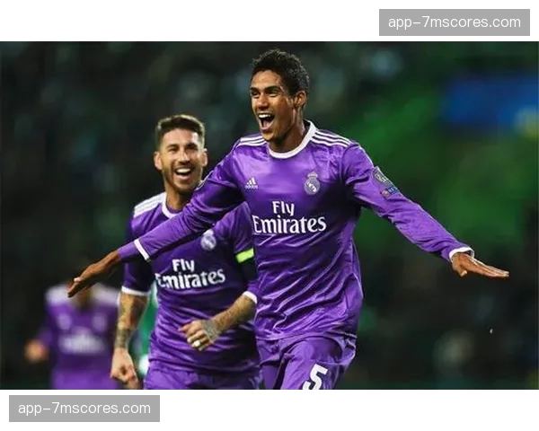 里斯本举办“欧冠记忆”主题展览，展出历届经典比赛用球