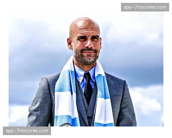 赛后发布会，瓜迪奥拉确认将继续执教曼城，回应离队传闻